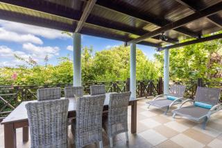 Blue Bay Hideaway - Just Steps from the Beach - Blue Bay - 2