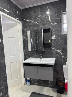 Beez Apartments 3 bedroom - - 5