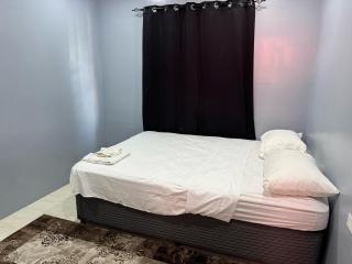 Beez Apartments 3 bedroom - - 7