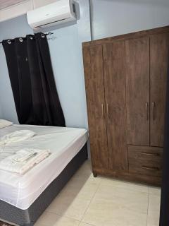 Beez Apartments 3 bedroom - - 8