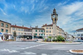 ღ Victor Hugo - 1ch - Central - Lyon & Gare Tassin - 7