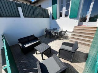 Modern bright flat with outside terrace - Biarritz - 9