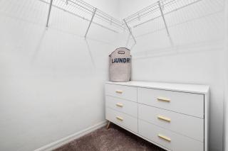 Beautiful Home, Walk to UF, Newly built - Gainesville - 8