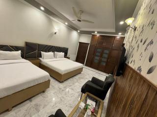Comfort & Luxury Stay Islamabad - Islamabad - 5