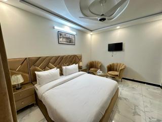 Comfort & Luxury Stay Islamabad - Islamabad - 1