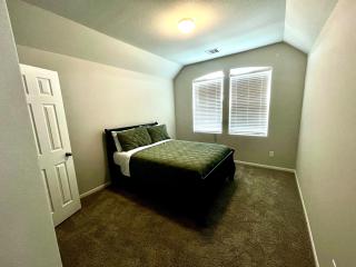 The House - Rosenberg - 2