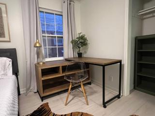Quaint 3 Bed near Lake Hefner - The Village - 3