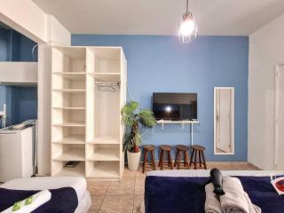 Copacabana: Beach and Comfort | Sleeps 3 - 5