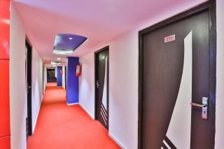 Hotel O Blue Moon - Ahmedabad - 9