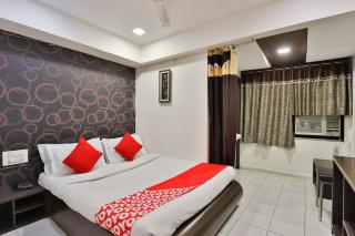 Hotel O Blue Moon - Ahmedabad - 2