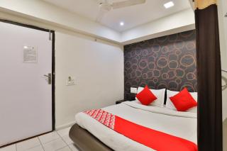 Hotel O Blue Moon - Ahmedabad - 3