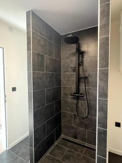 Neu renovierte Wohnung mit Traumaussicht & Natur pur - Schnabelwaid - 6