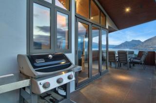 Luxurious Living On The Hill - Queenstown - 7