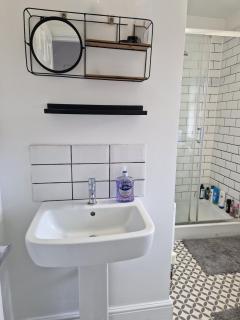 Spacious Luxury Room for working Professionals - Yeovil - 1