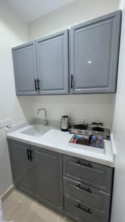 استديو فندقي واسع بالورود - 6