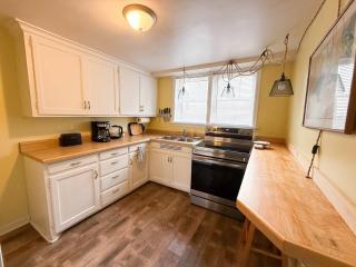 Peaceful Hideaway in Central Fargo - Fargo - 6