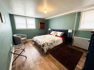 Peaceful Hideaway in Central Fargo - Fargo - 1