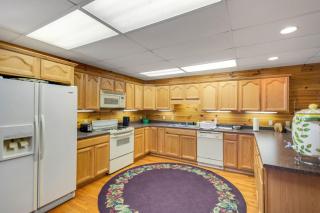 Indoor Sauna Hot Tub & Golf - Newland - 2