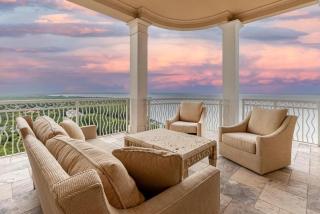 Exquisite Penthouse Masterpiece Waterfront - Destin - 8