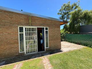 La casita de Iara - Salvador María - 2
