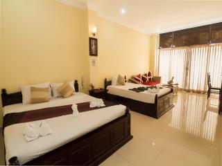 4 RIVERS HOTEL - 8