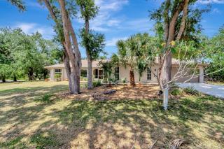 Secluded Oasis with Heated Pool in Prime Location - 4