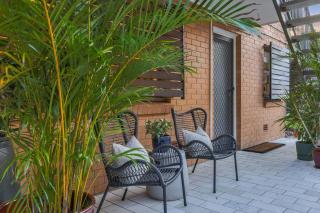 The Kirra Condo Unit 1 - 3