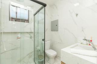 Casa com Piscina Aquecida - Área gourmet e Ar-condicionado na Praia de Matinhos - Matinhos - 3
