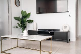 Breathtaking Ocean Views 1BD, Amazing Facilities! - 4