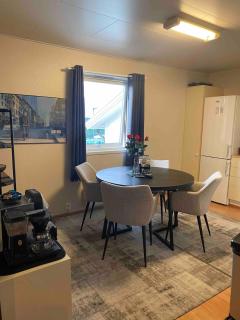 3 bedrooms, close to the city center, sauna, free parking - Kirkenes - 1