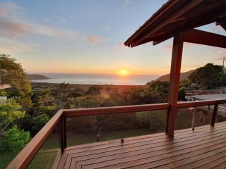SUNSHINE HOUSE - Melhor vista da Praia do Silveira - Garopaba - Garopaba - 3