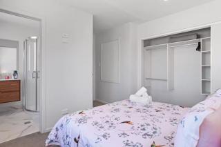 Discover a Brand New Apartment in Vibrant CHCH - 6