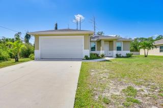Near Warm Mineral Springs North Port Home with Yard - North Port - 8