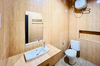 RedDoorz at MCLOS Syariah Guest House Rantau Perapat - Rantauprapat - 3