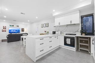 Premium Modern Homestay-Walk to Curtin University - Perth - 7