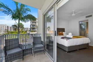 Private 3 Bedroom - 200m to the Beach - 8