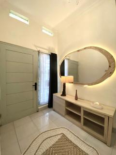 Homestay Kamar Tamu Balirejo - 1