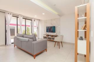 Casa a 700m da Praia com Piscina Aquecida e Churrasqueira - 3