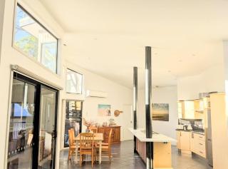 FernGully Escape | South Durras | 4 bed 3 bath - 4