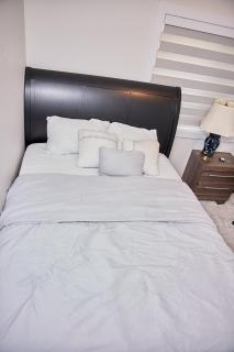 Brand-new three bedroom guest suite in the desirable neighbourhood - 1