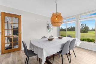 Madigan Cottages - Australiana - Lovedale - 6