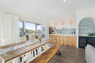 Dinga Coastal Hamptons style - Aldinga Beach - 7