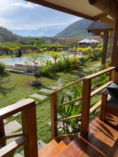 Goofys Hotel - Sekongkang Sumbawa - - 8