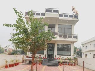 Hotel O Taj Classic - Tājganj - 4