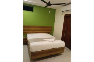 Hotel O Rarola stay - Jāmb - 6
