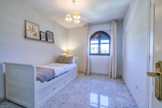 Lirio Apartment & Parking & Piscina - Cordoue - 6