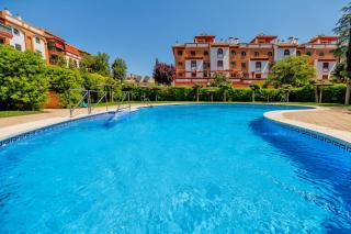 Lirio Apartment & Parking & Piscina - Cordoue - 0