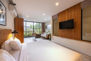 Luxe Private Townhouse in Canggu - The Atelier - Tumbak Bayuh - 7