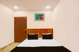 Hotel O ZEE ROOMS - Kondapur - 0