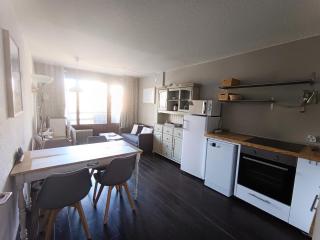 Résidence Loubatiere - Grand appartement 4 pers., balcon plein soleil avec vue, parking, très proche pistes MAE-8694 - Monginevro - 9